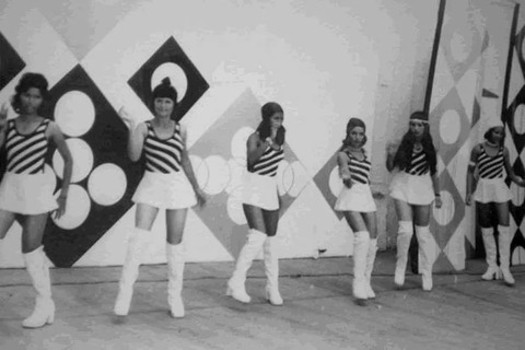 FLAMENGO, A QUADRA QUE FEZ HISTÓRIA, ESTÁ À VENDA (II) - “Osmaretes”, eleições, shows musicais