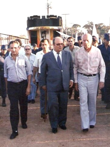 Jerônimo Santana, governador, recebe em Porto Velho o presidente nacional do partido, deputado Ulysses Guimarães (Foto: Arquivo MDB) - Gente de Opinião