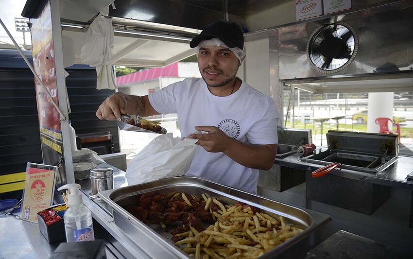 Abrasel lança cartilha para ajudar MEIs a vender melhor no delivery