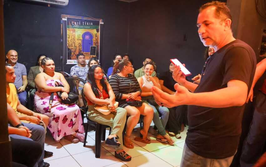 Espetáculo do Teatro Ruante emociona comunidade surda em Porto Velho