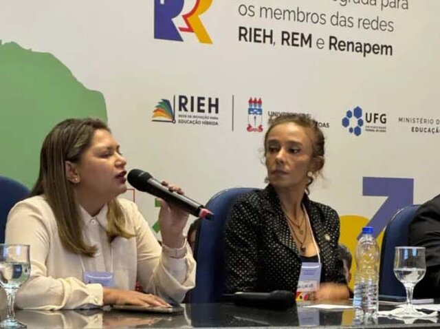 Aline Portal, integrou a mesa de debates, apresentando experiências desenvolvidas no estado. - Gente de Opinião