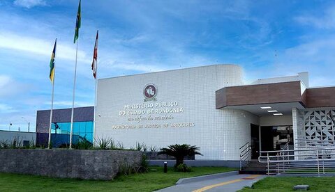 Justiça de Rondônia, atendendo pedido do MPRO, julga procedente ação de adolescente acusada de matar avô e tentar matar avó em Ariquemes