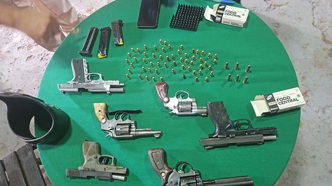 PM apreende arsenal após abordagem e prende dois suspeitos em Porto Velho e distrito de Vista Alegre do Abunã