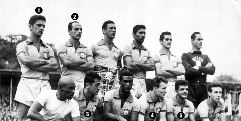 De Sordi (1), Dino Sani (2), Joel (3), Mazola (4) e Dida (5) na estreia do Brasil em 1958, mas na final foram substituÍdos por Djalma Santos, Zito, Garrincha, Vavá e Pelé - Gente de Opinião