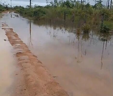 Deputado Alex Redano solicita recuperação da Linha B-106, em Cujubim Indicação atende demanda de moradores e busca melhorar condiçõ