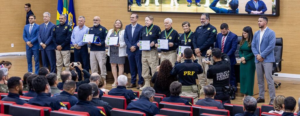 Homenagem marca os 50 anos da PRF em Rondônia (Foto: Thyago Lorentz I Secom ALE/RO) - Gente de Opinião