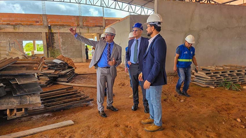 Governador interino acompanha obras do Complexo da Polícia Civil e da Rodoviária de Cacoal - Gente de Opinião