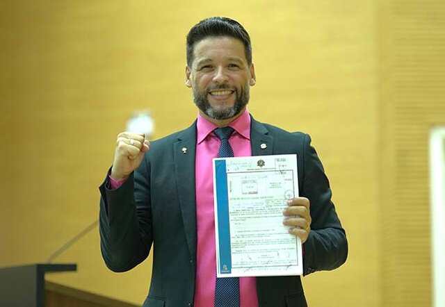 Direito não se discute, se respeita. Nova lei do Delegado Camargo combate abusos contra o público PCD e TEA (Foto: Thyago Lorentz | Secom ALE/RO) - Gente de Opinião