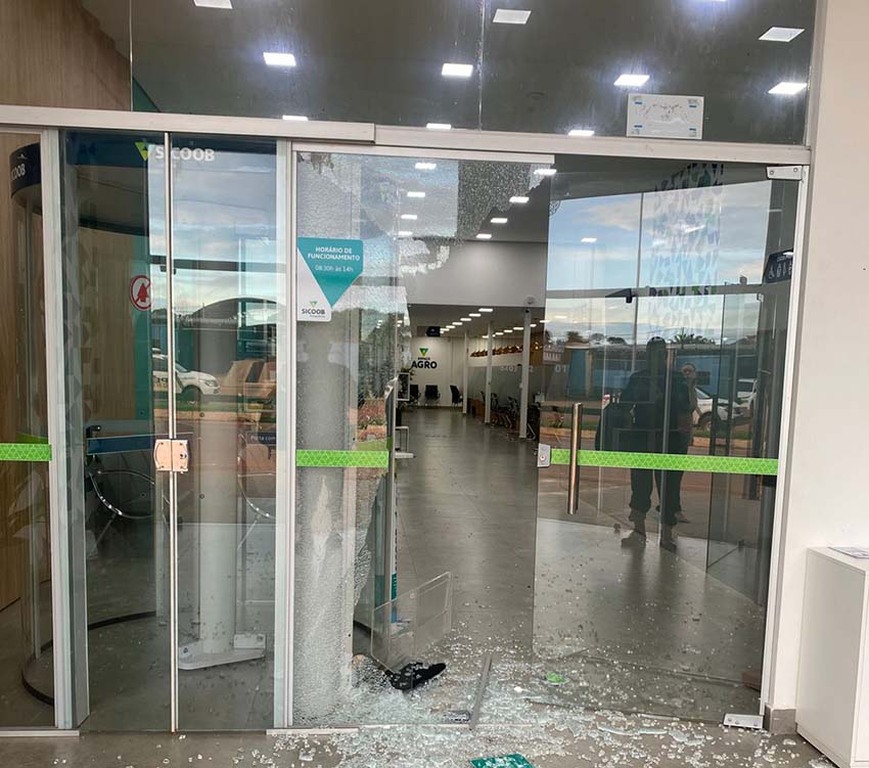 Ataque frustrado: Polícia Militar impede roubo a banco e prende suspeitos em Guajará-Mirim - Gente de Opinião