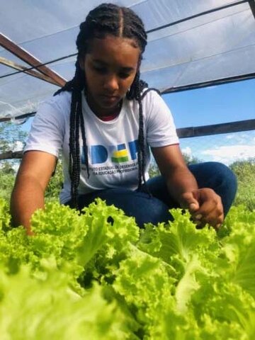 Estudante Jocilene Ferreira, quer aplicar o aprendizado na propriedade da família - Gente de Opinião