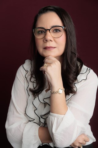 Renata Arçari  - Gente de Opinião