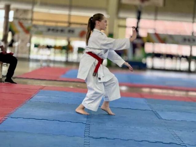 A estudante-atleta de karatê Maria Clara Rodrigues Turatti, participou pela terceira vez da competição - Gente de Opinião