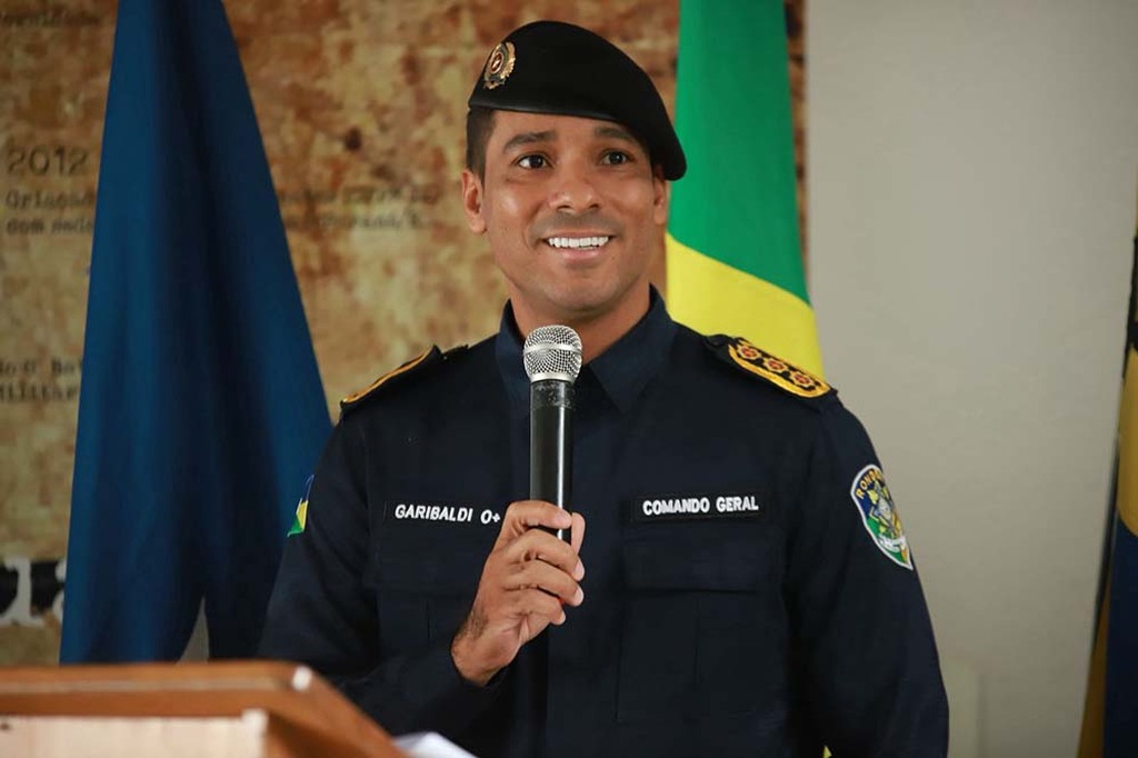 Coronel Luis Carlos da Costa Garibaldi - Gente de Opinião