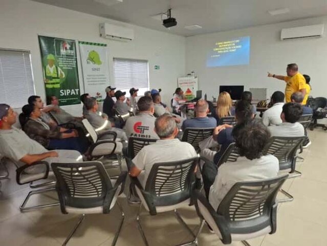 Palestra para servidores e empresa de transporte - Gente de Opinião