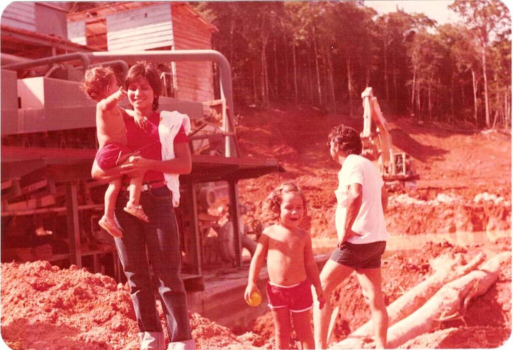 Família nas Minas do Pitinga e o Dr. Zan - Gente de Opinião