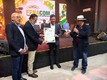 Governador Marcos Rocha recebe título de Presidente de Honra da Fenacom durante homenagens a jornalistas