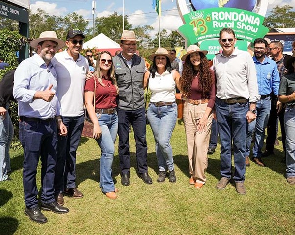 Governador Marcos Rocha, presidente Alex Redano e autoridades na Rondônia Rural Show 2026 (Foto: David Candelorio | assessori) - Gente de Opinião