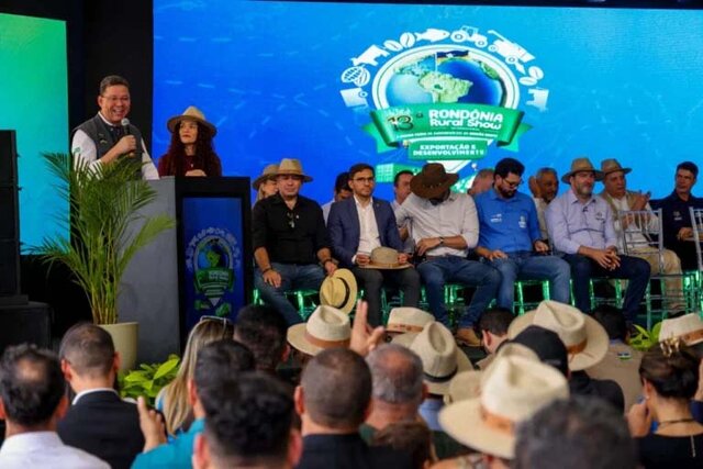 A cerimônia reuniu autoridades dos três Poderes, prefeitos, entidades públicas, empresários, produtores, representantes internacionais e a imprensa - Gente de Opinião