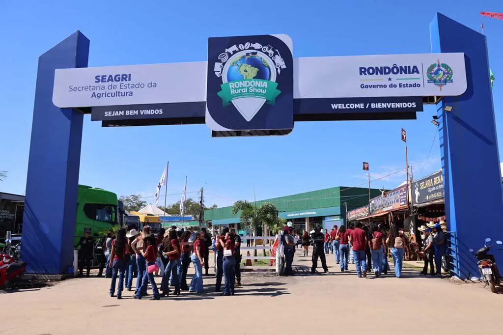 A 13ª edição da Rondônia Rural Show Internacional (RRSI) teve abertura nesta segunda-feira (25) e segue até 30 de maio, das 8h às 18h, com o tema “Exportação e Desenvolvimento” - Gente de Opinião