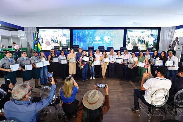 Deputada Ieda Chaves reconhece a força e liderança das mulheres durante sessão solene em Ji-Paraná  - Gente de Opinião