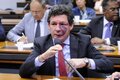 Proposta reduz jornada semanal de trabalho de 44 para 36 horas