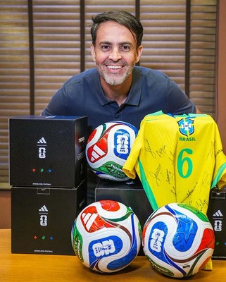 Prefeito Léo Moraes promove ação que sorteia camisa oficial da Seleção Brasileira autografada e itens exclusivos para a população