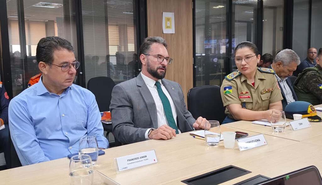 O MPRO acompanha de forma permanente ações de prevenção e enfrentamento de queimadas e incêndios florestais - Gente de Opinião