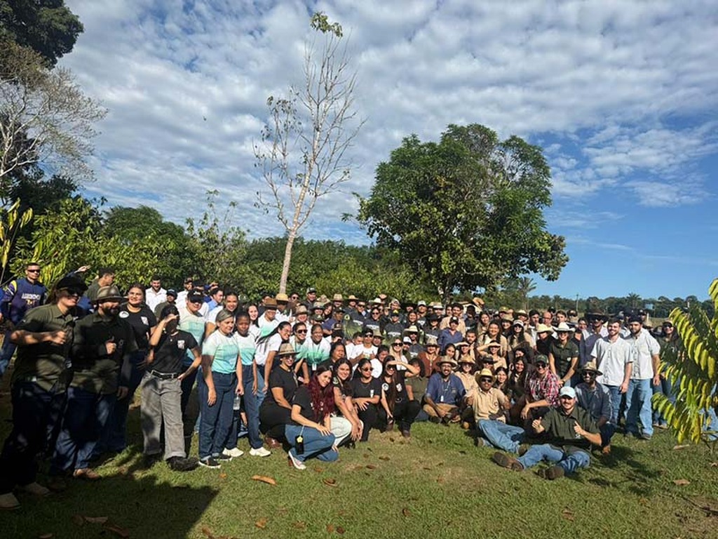 XVIII Dia de Campo das Agrárias reúne acadêmicos, produtores e comunidade na Fazenda Escola FIMCA - Gente de Opinião
