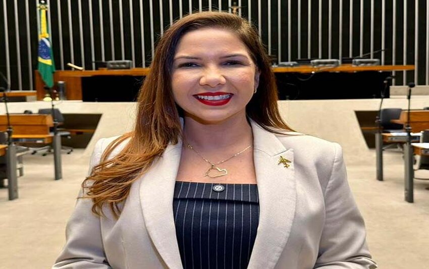 Deputada Cristiane Lopes cobra regularização de gratificação retirada de servidores federais de Rondônia