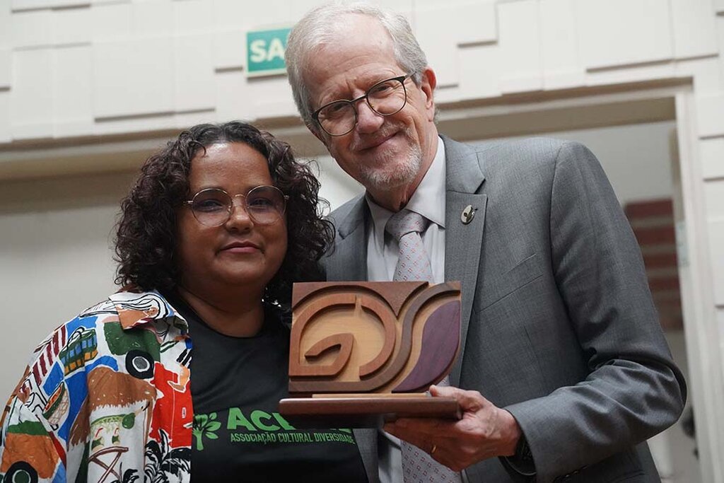 Associação Cultural Diversidade Amazônica recebe prêmio nacional por ações de preservação ambiental e cultural em RO - Gente de Opinião