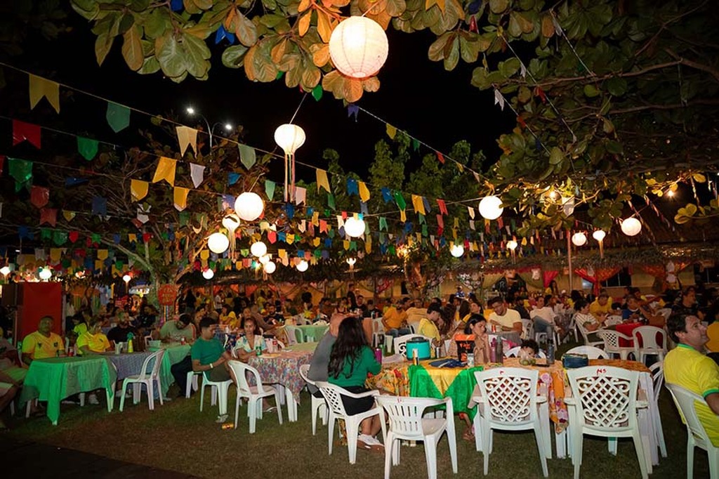 Arraiá do Clube de Nova Mutum Paraná fortalece empreendedorismo local e arrecada mais de 900 kg de alimentos - Gente de Opinião