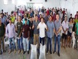 Alex Redano acompanha entrega de condicionadores de solo para 131 produtores rurais em Novo Horizonte d’Oeste 
