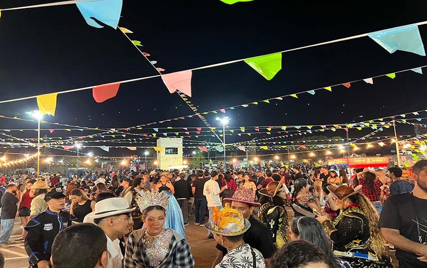 Arraial Universitário reúne comunidade e reforça tradição junina da FIMCA e Faculdade Metropolitana