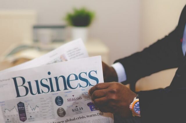 Por que tantos negócios B2B perdem clientes no WhatsApp? Entenda como profissionalizar - Gente de Opinião