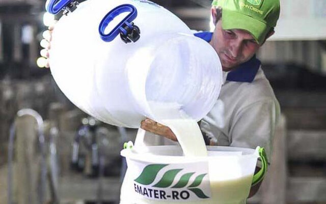 Extensionistas da Emater-RO registram rigorosamente a produção de cada animal - Gente de Opinião