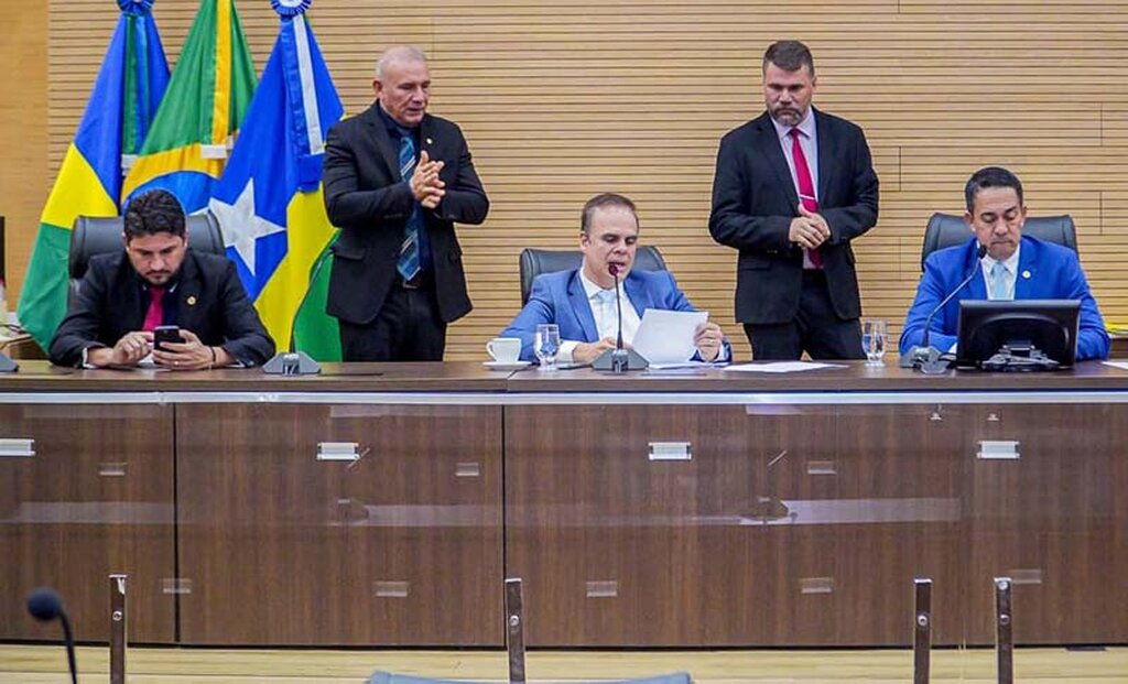 Com a aprovação da LDO, o Estado passa a contar com as diretrizes que servirão de base para a elaboração da LOA de 2027 (Foto: Thyago Lorentz I Secom/ALE) - Gente de Opinião