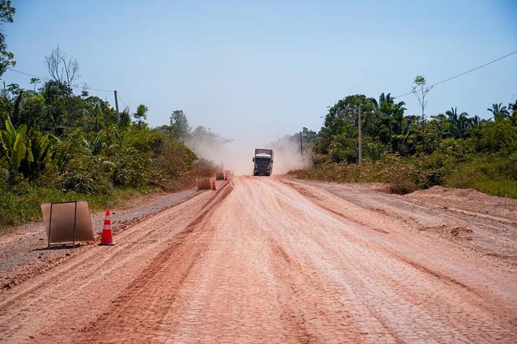Defensoria do Amazonas percorre BR-319 para ouvir moradores sobre regularização fundiária e acesso a serviços - Gente de Opinião